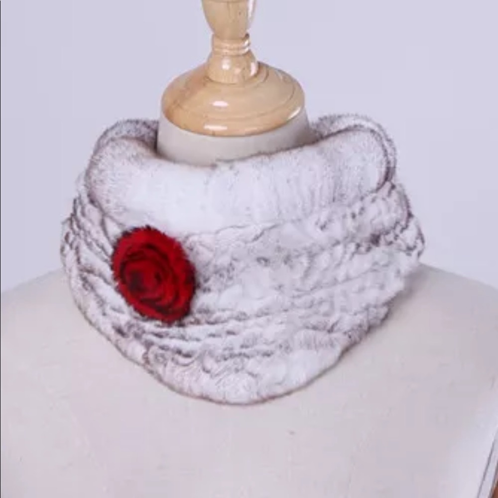Rex rabbit neck warmer with fur rose